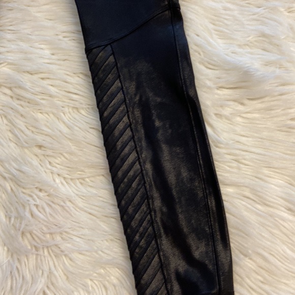 SPANX size XL excellent condition color black please see all photos - Picture 10 of 16